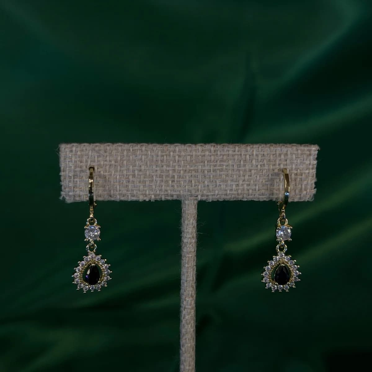 Aretes Largos Elegancia en Chapa de Oro 18k