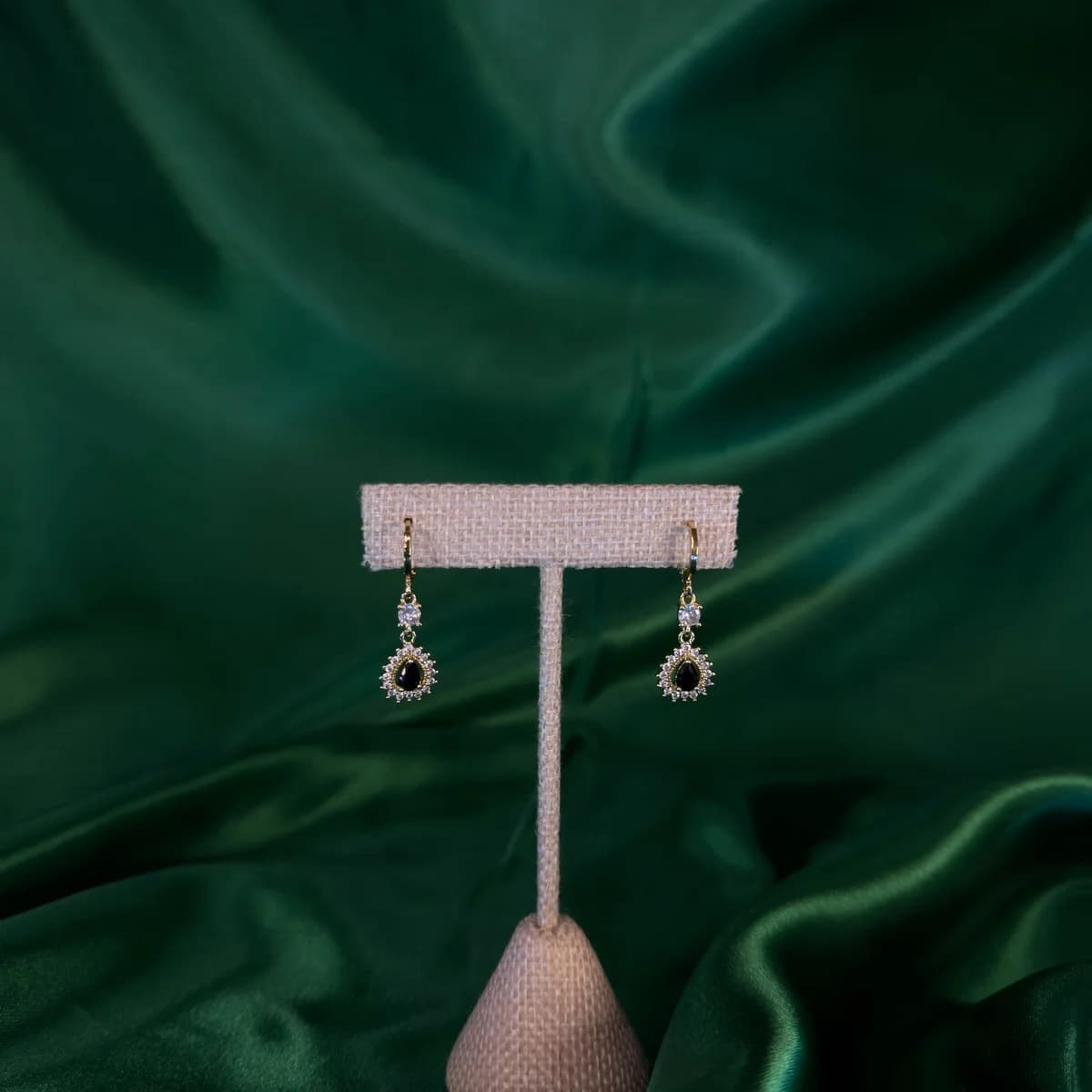 Aretes Largos Elegancia en Chapa de Oro 18k — vista 2