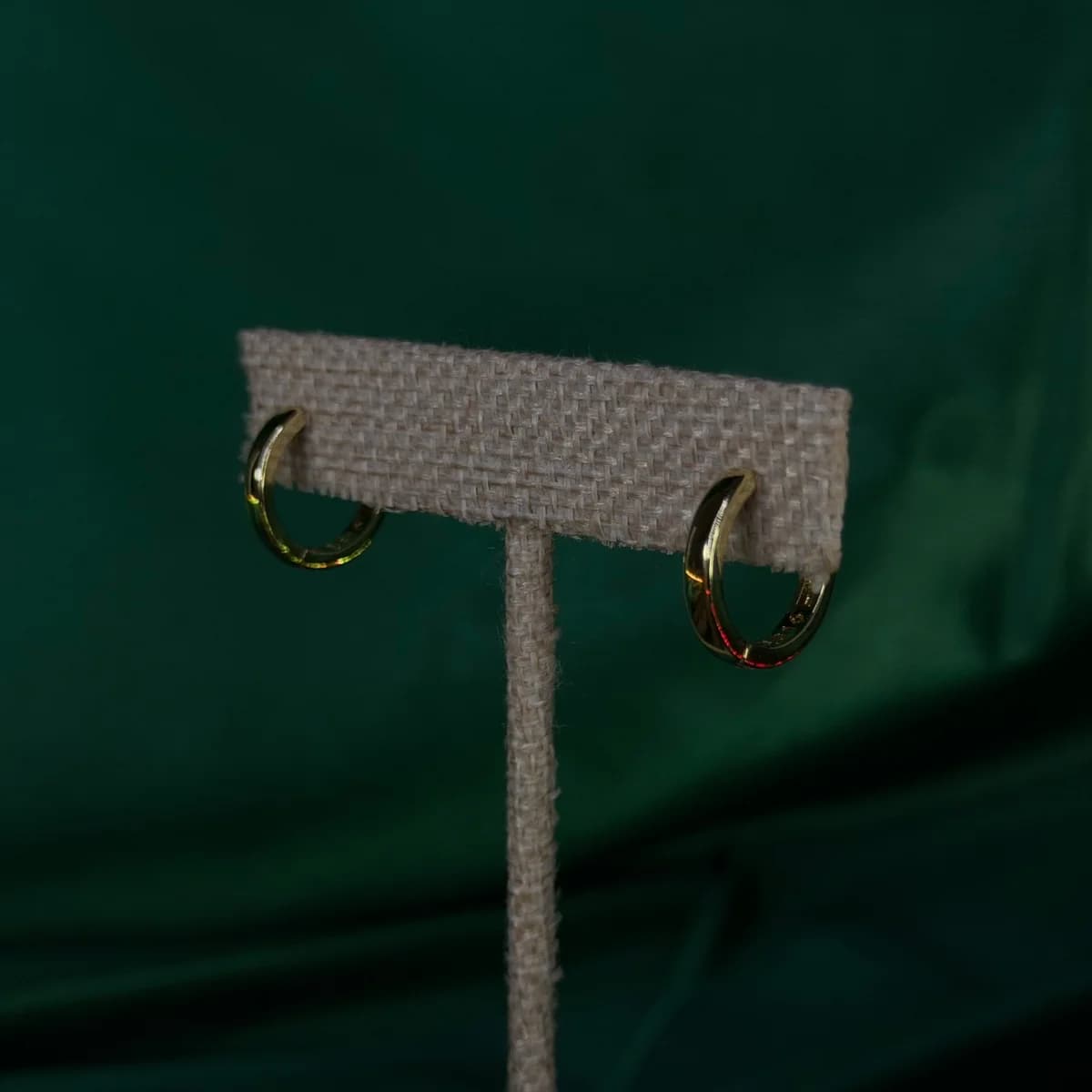 Arracadas Minimalistas de Chapa de Oro 18k
