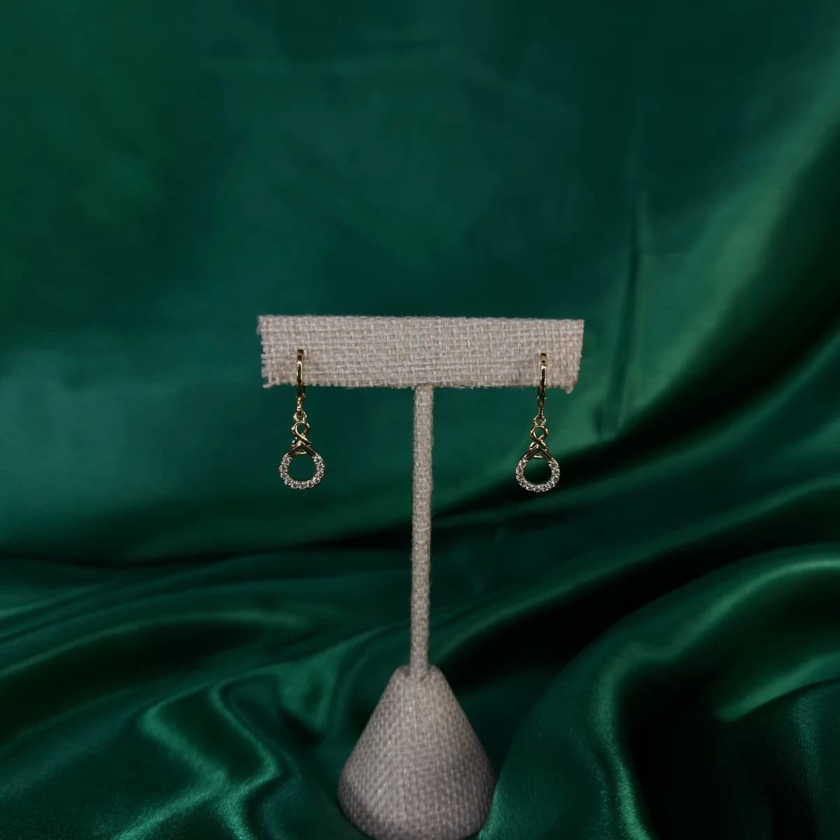Aretes Largos con Círculo de Chapa de Oro 18k — vista 2
