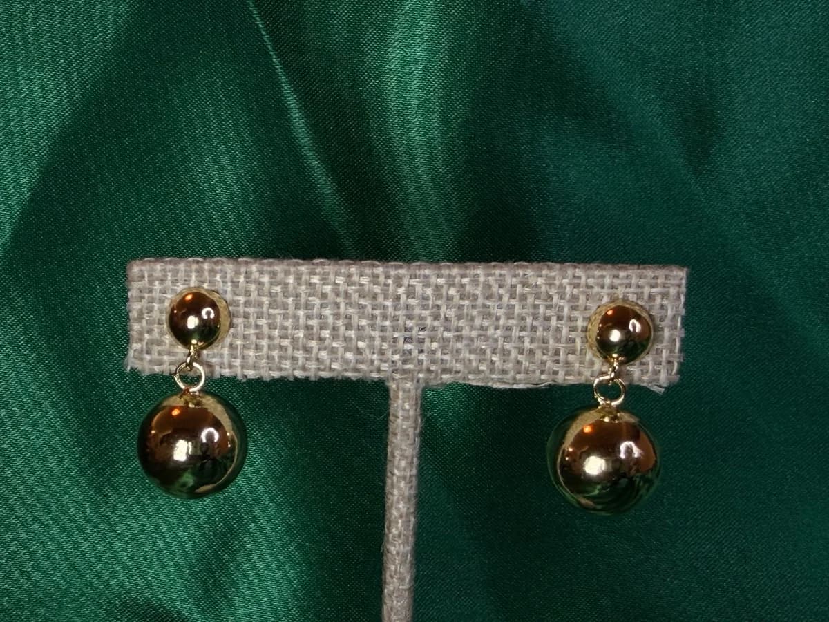 Aretes Largos Esfera Brillante en Chapa de Oro 18k — vista 4