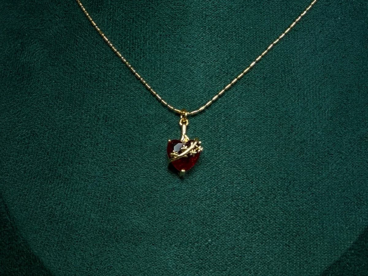 Collar Corazon Floreado en Chapa de Oro 18k — vista 2