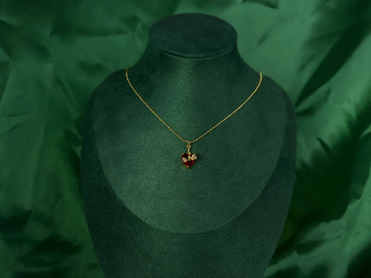 Collar Corazon Floreado en Chapa de Oro 18k — vista 3