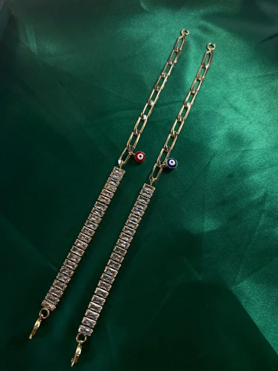 Pulsera Mitad Circonias y Eslabones con Dije Ojo Turco Chapa de Oro 18k — vista 5