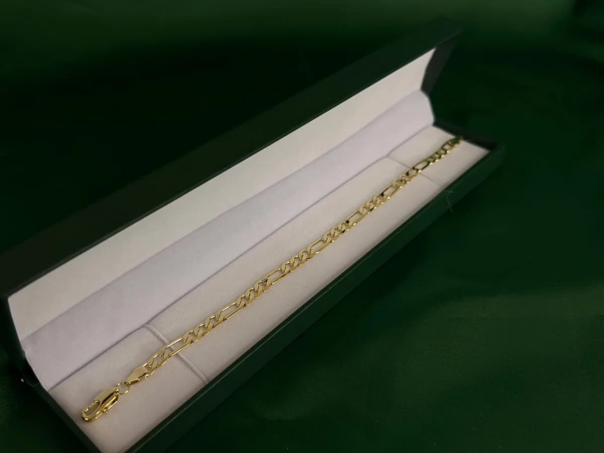 Pulsera Eslabón Figaro Clásico en Chapa de Oro 18k — vista 3