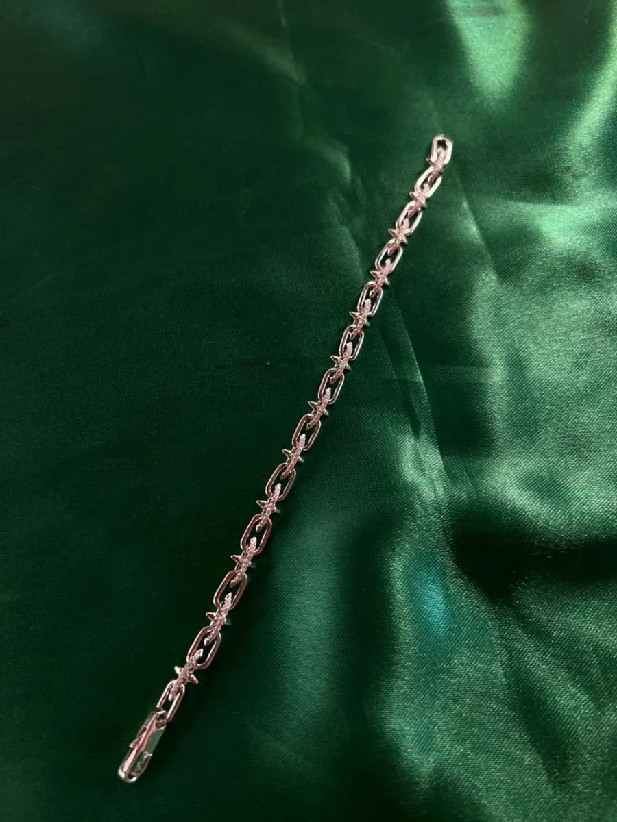 Pulsera Eslabones Largos Rectangulares en Chapa de Oro 18k — vista 3